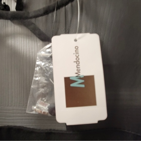 New with tags Aryn K Mendocino feather dress - Picture 4 of 6